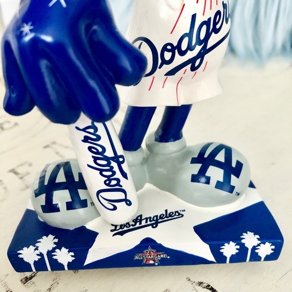 Mickey Mouse, Los Angeles, Dodgers, 2010, MLB, All-Star, Disney, Baseball Figure - Picture 9 of 16